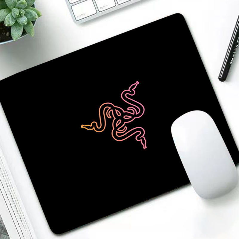 Razer Luxury Mouse Pad Anime G - đánh giá và giá Pc Gaming Upgrades